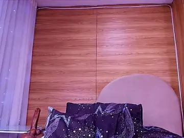Stripchat Best live sex cam show of kiara_lp