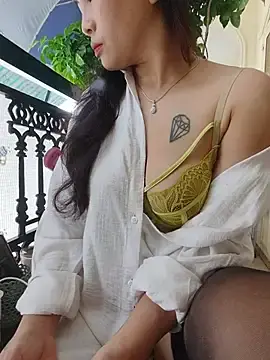 Stripchat Nude Webcam of lyna_bl