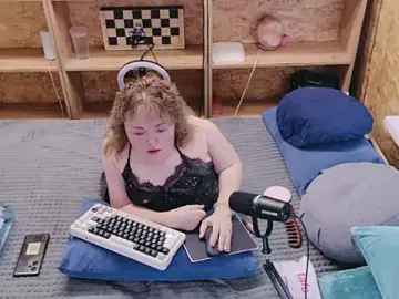 Stripchat Nude Webcam of MiniNatalie