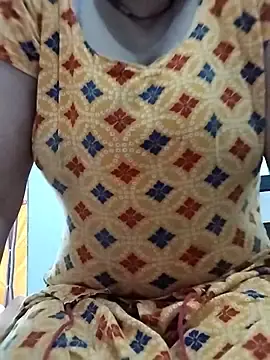 Stripchat Free Live Porn of Darling8008