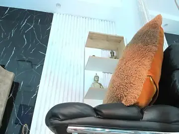 Stripchat Watch Live Sex Cams of DOLL_LUCIANA_
