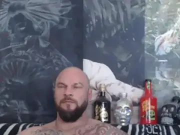 Stripchat Free Live Porn of viking_30