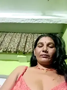 Stripchat Adult Webcam of YOURFIVAA