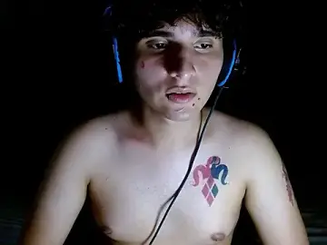 Stripchat Free Porn Cam of suggarboy69
