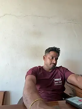 Stripchat Live Sex Cam of Rabi_BULKBEAST