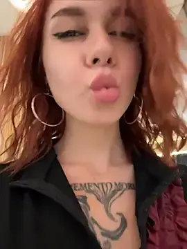 Stripchat Best live sex cam show of RosieDesire