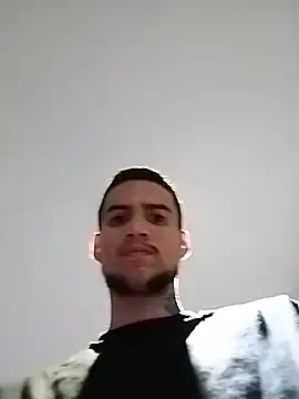 Stripchat Nude Webcam of Xxxruben123
