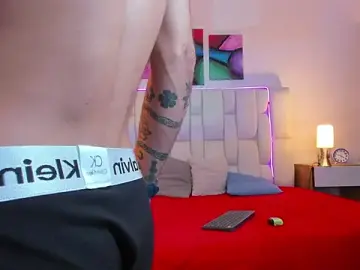 Stripchat Adult Webcam of nextboywell1