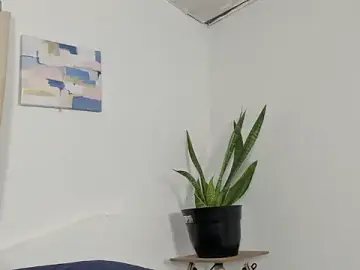 Stripchat Free Porn Cam of Sophia_Ebony