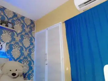 Stripchat Watch Live Sex Cams of nicoledollts