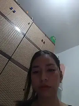 Stripchat Free Porn Cam of kylieathena