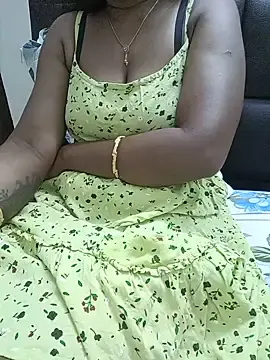 Stripchat Adult Webcam of Tamil_Vishalini