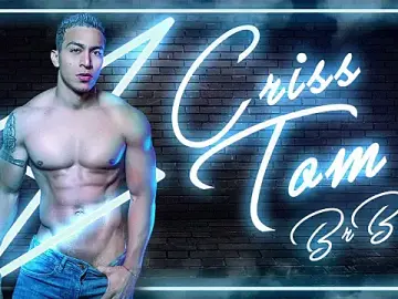 Stripchat Live Sex Cam of cristopher_22cm