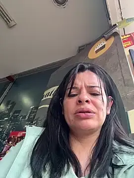 Stripchat Watch Live Sex Cams of Dr_Nathalia_28
