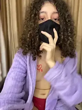 Stripchat Live Sex of Ravennaxzx