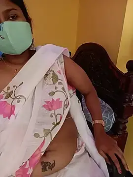 Stripchat Live Sex of ramyatamilhot