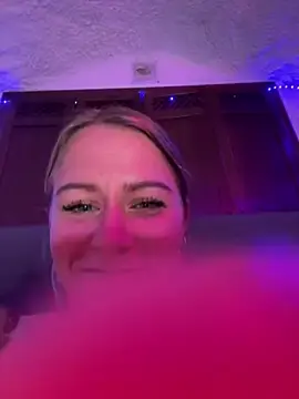 Stripchat Best live sex cam show of selenaluvv