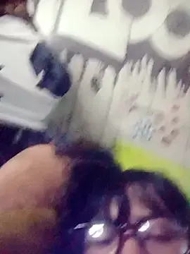 Stripchat Live Sex Cam of CCashman-MamaO