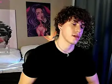Stripchat Live Porn of TylerGibson