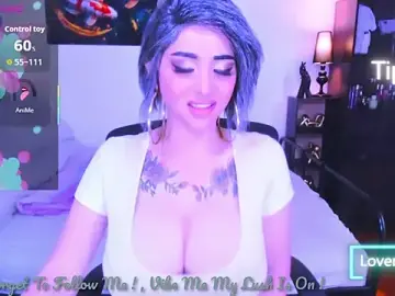 Stripchat Sex Cam of 13incHugeCockExploder