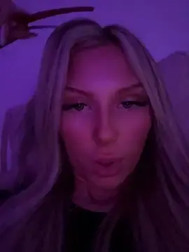 Stripchat Live Porn of blondeeee