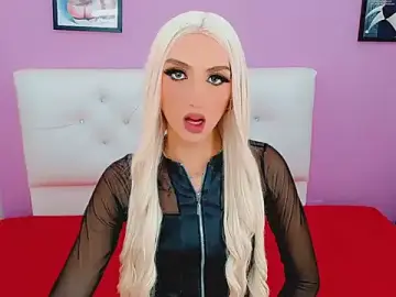 Stripchat Sex Cam of shantal_gil