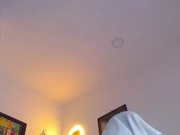 Stripchat Free Porn Cam of yosoy_enzo2020