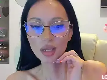 Stripchat Free Porn Cam of kissnicol32