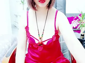 Stripchat Free Porn Cam of Miu-Le
