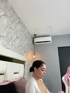 Stripchat Adult Webcam of MiaFarkash