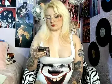 Stripchat Live Porn of Avril_Maria