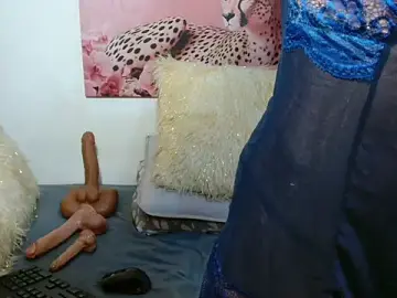 Stripchat Free Live Porn of GorillaGripCunt77