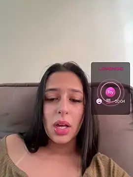 Stripchat Free Live Porn of jujuarantes__2026