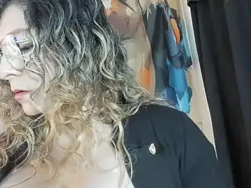 Stripchat Free Porn Cam of eva1saenz