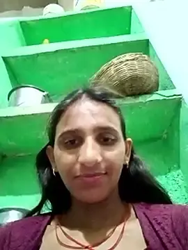 Stripchat Free Porn Cam of Baby__Shreya