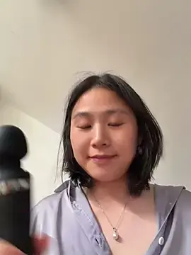 Stripchat Watch Live Sex Cams of Iridessa-
