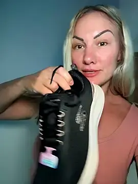 Stripchat Best Webcam of NastyMilf_