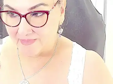 Stripchat Private Sex Chat of cataleya_mom
