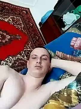 Stripchat Live Sex Cam of AlexxWey
