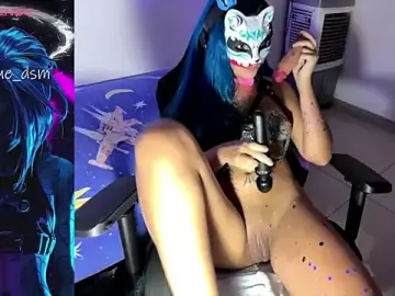 Stripchat Adult Webcam of bluesubmissive