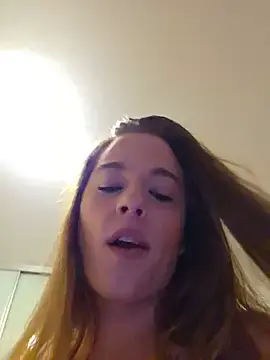 Stripchat Adult Webcam of Luna_Lynn