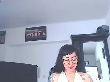Stripchat Adult Webcams of Vicky_hotmilf