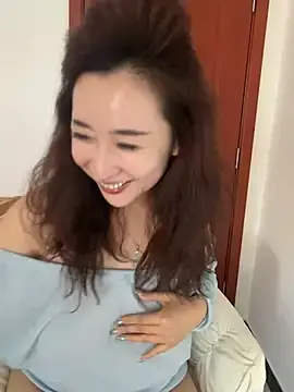 Stripchat Live Sex Cam of Jingjingxiang-520