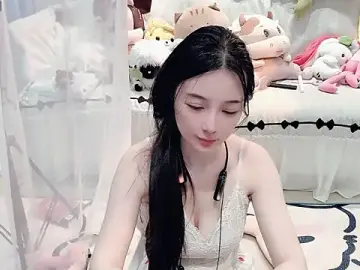 Stripchat Live Porn of AKiKi711