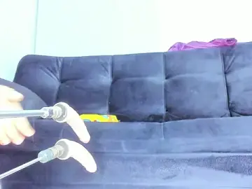 Stripchat Free Live Porn of Ashley_Miiller1