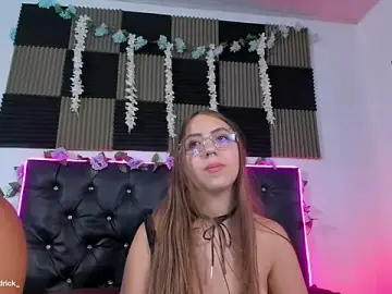 Stripchat Live Porn of _Annie_Andrick_