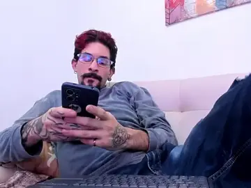 Stripchat Adult Webcams of Jonathan_Soto