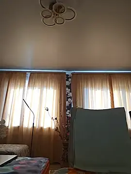 Stripchat Sex Cam of LybovNTV