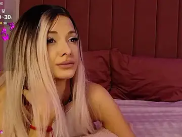 Stripchat Best live sex cam show of PinkySparks