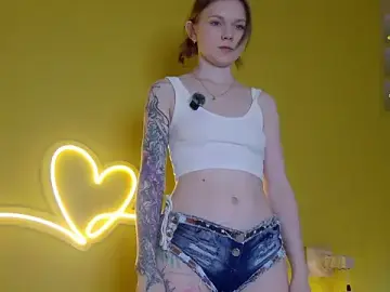 Stripchat Best live sex cam show of lessysweety